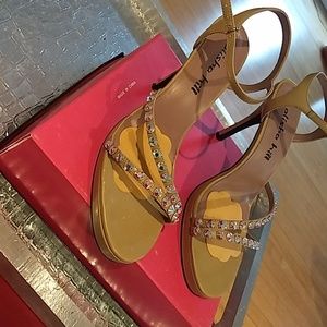 Alisha Hill nude sandals